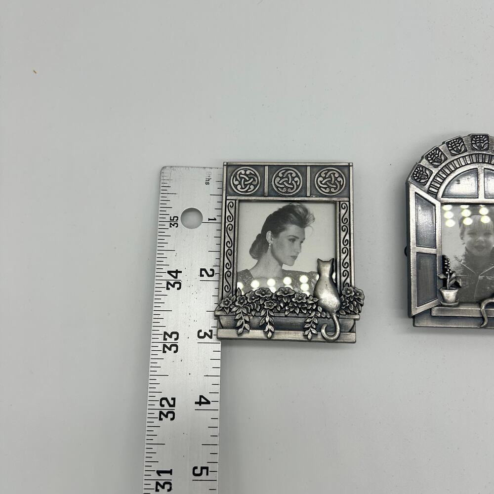 Vintage Cat Picture Frames Mini Silver Tone Royal Limited Wallet Size Set of 3 - Picture 11 of 12